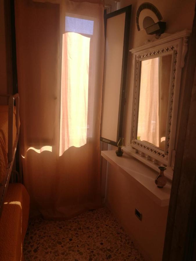 A Due Passi Dal Porto Apartment ตราปานี ภายนอก รูปภาพ