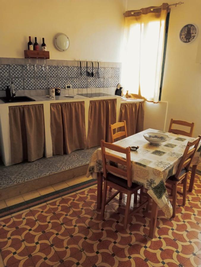 A Due Passi Dal Porto Apartment ตราปานี ภายนอก รูปภาพ